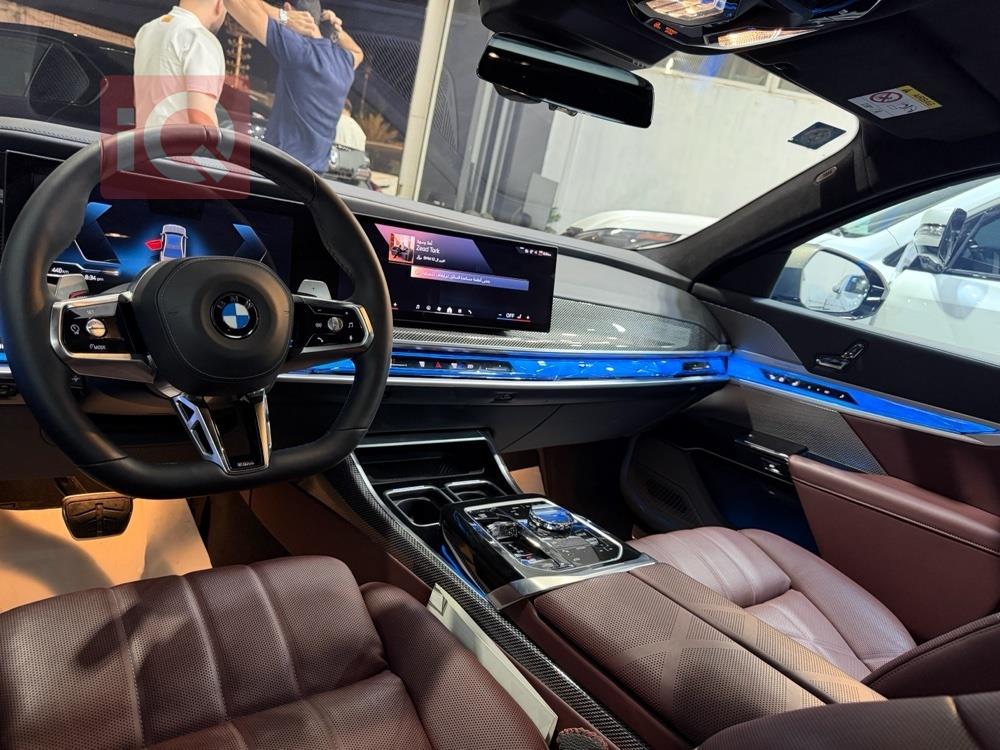 https://cdn.iqcars.io3a87f96d-33e1-4a9a-a9c0-8192caaa968b_7.jpg